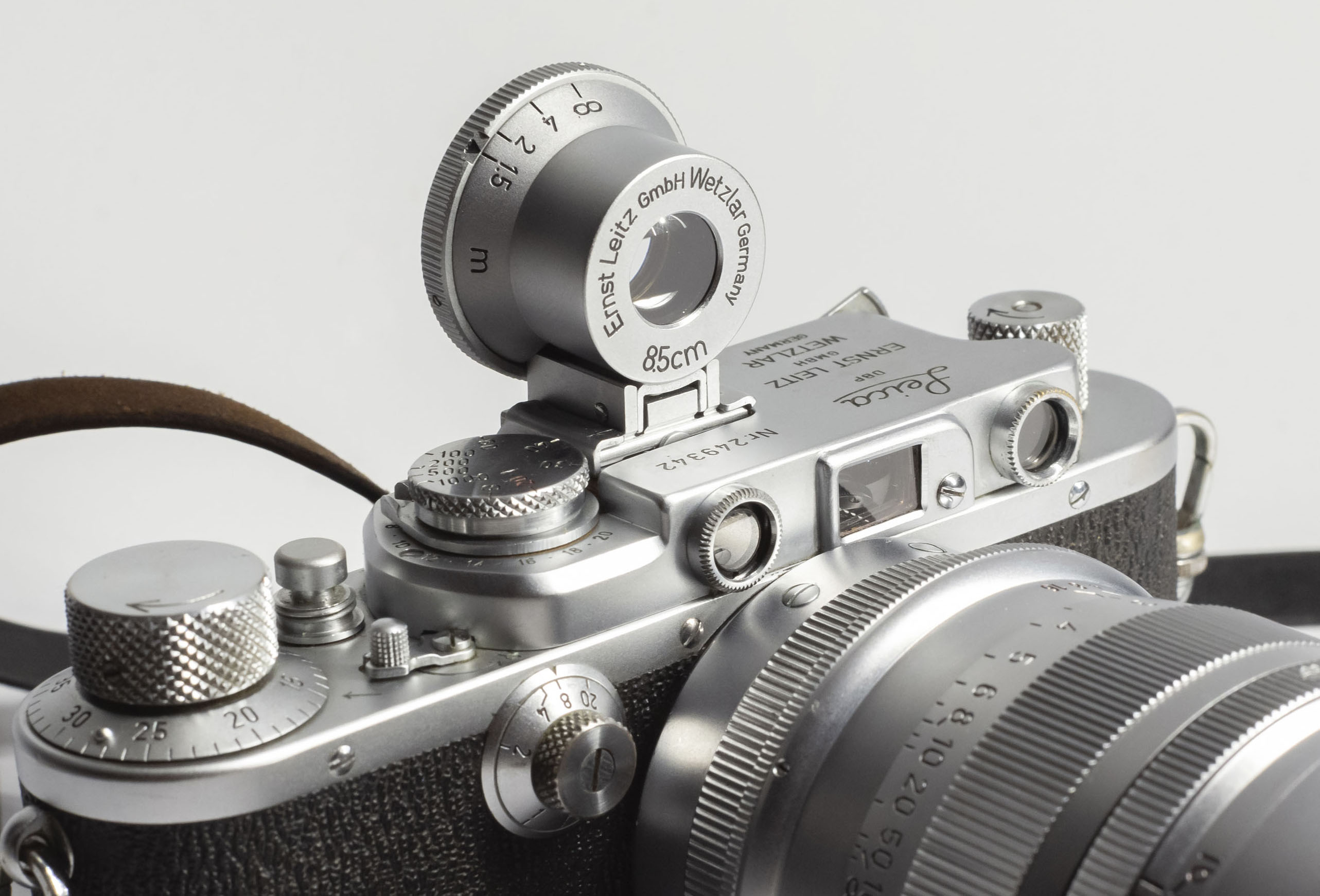 Leica III mit Summarex 8,5cm und SGOOD Spiegelsucher 