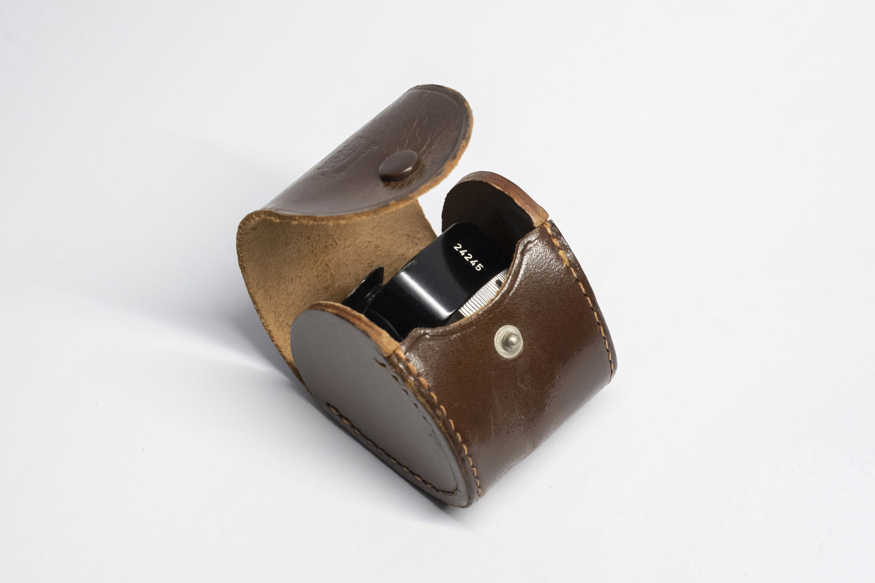 VIOOH Universalsucher mit Ledertasche